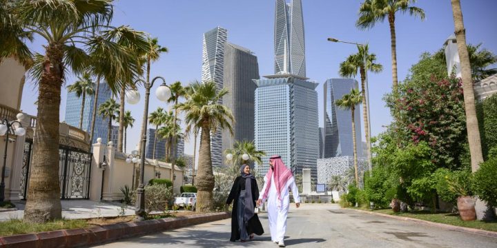 لماذا تنكمش القروض العقارية في السعودية؟!